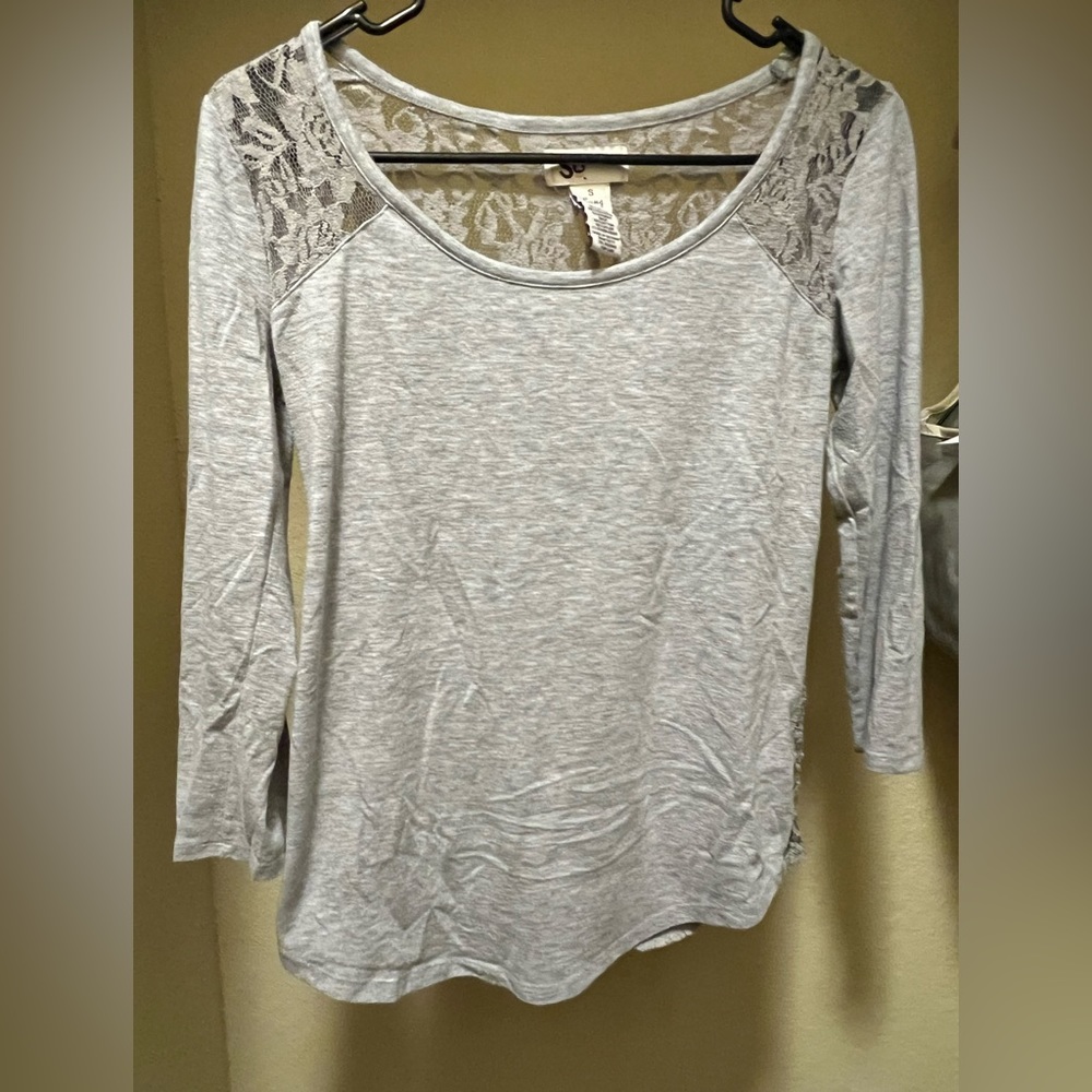 Long sleeve top